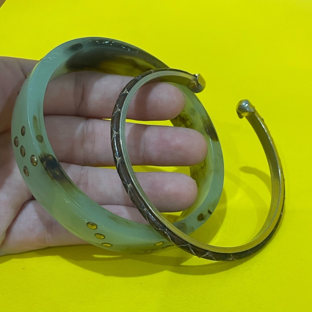 SOLD 🚨Vintage/Y2K bundle of TWO bracelets in EUC